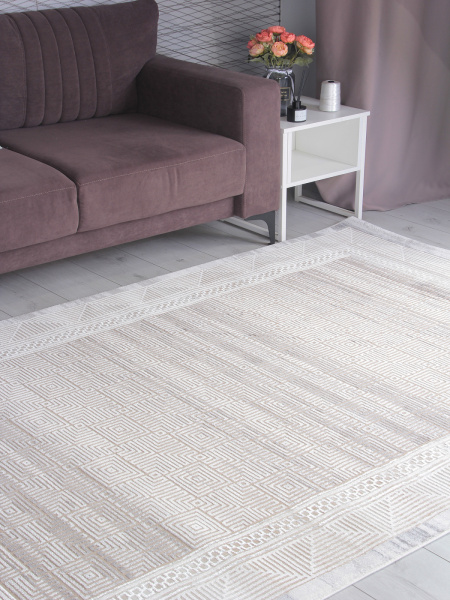 Турецкий прямоугольный ковёр 9247A S.BEIGE / P.WHITE